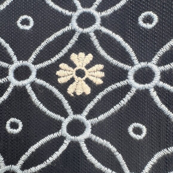 Loft Navy White Embroidered Lined Mini Skirt Classic Chic Size 8 - Picture 4 of 8